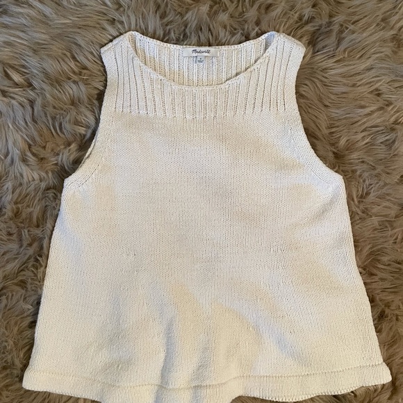 Tank - Picture 4 of 7